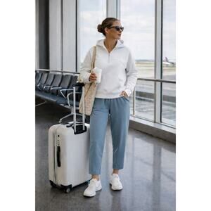 Free Fly Breeze Cropped Pants Pacific Blue XS NWT | Travel Lounge Activewear